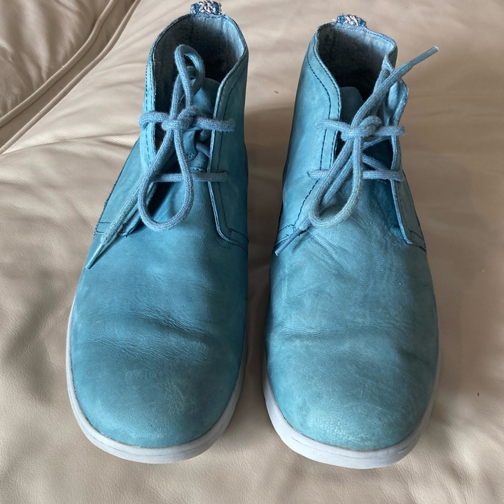 UGG Men's Blue Shoes